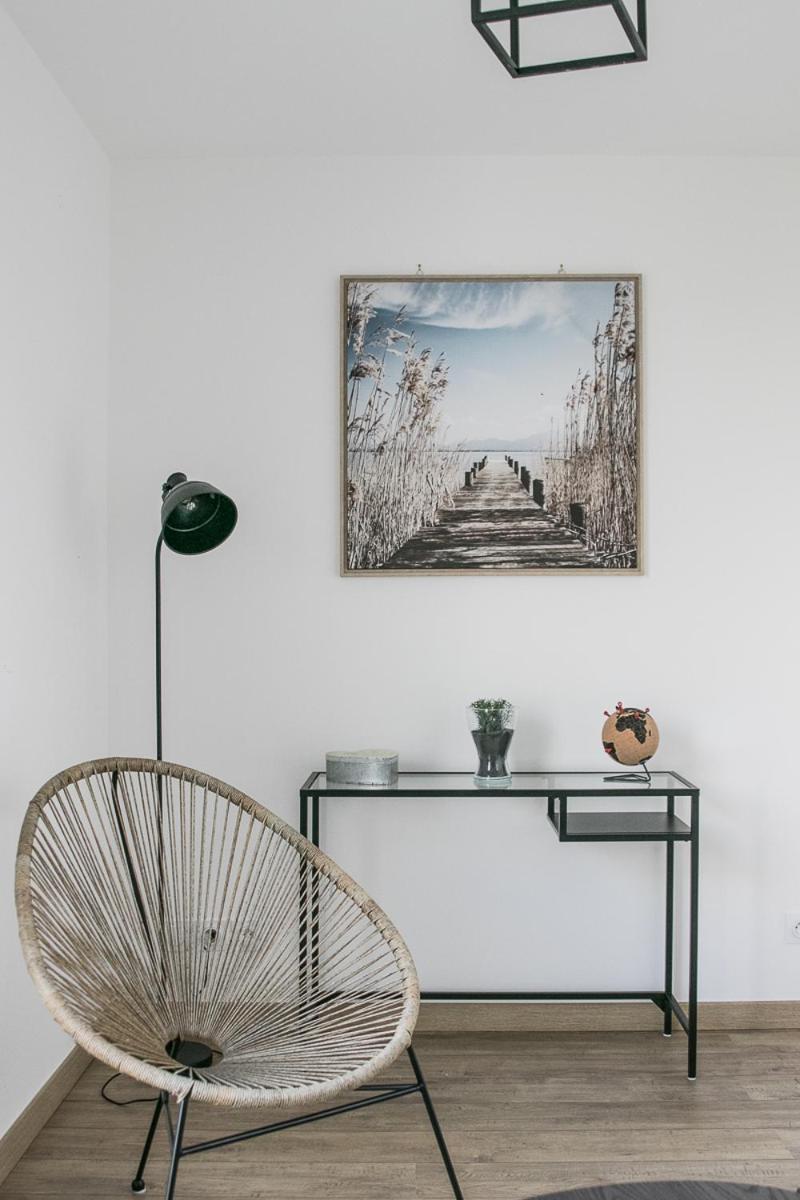 Quijote, Maison Moderne Avec Terrasse A Holiday home *